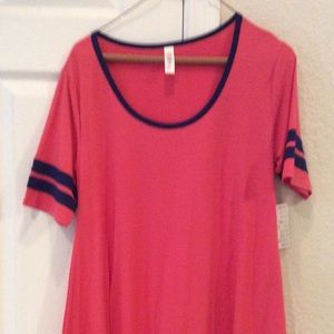 LuLaRoe Perfect T